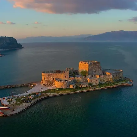 Apartman Tolo Beach Studios