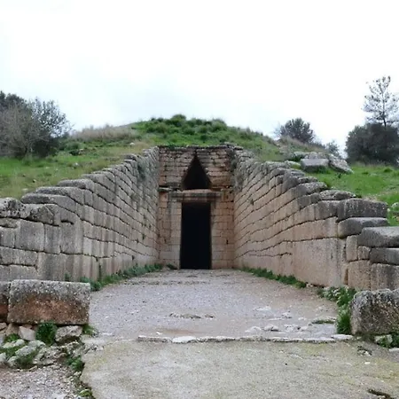 Tolo Beach Studios Τολό